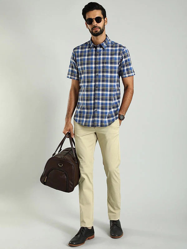 Indian Terrain Men's Slim Fit Solid Beige Trousers